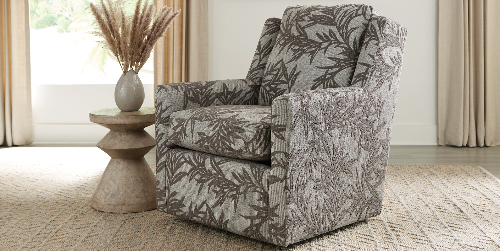 Julriell Chair