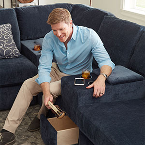 DOVELY SECTIONAL